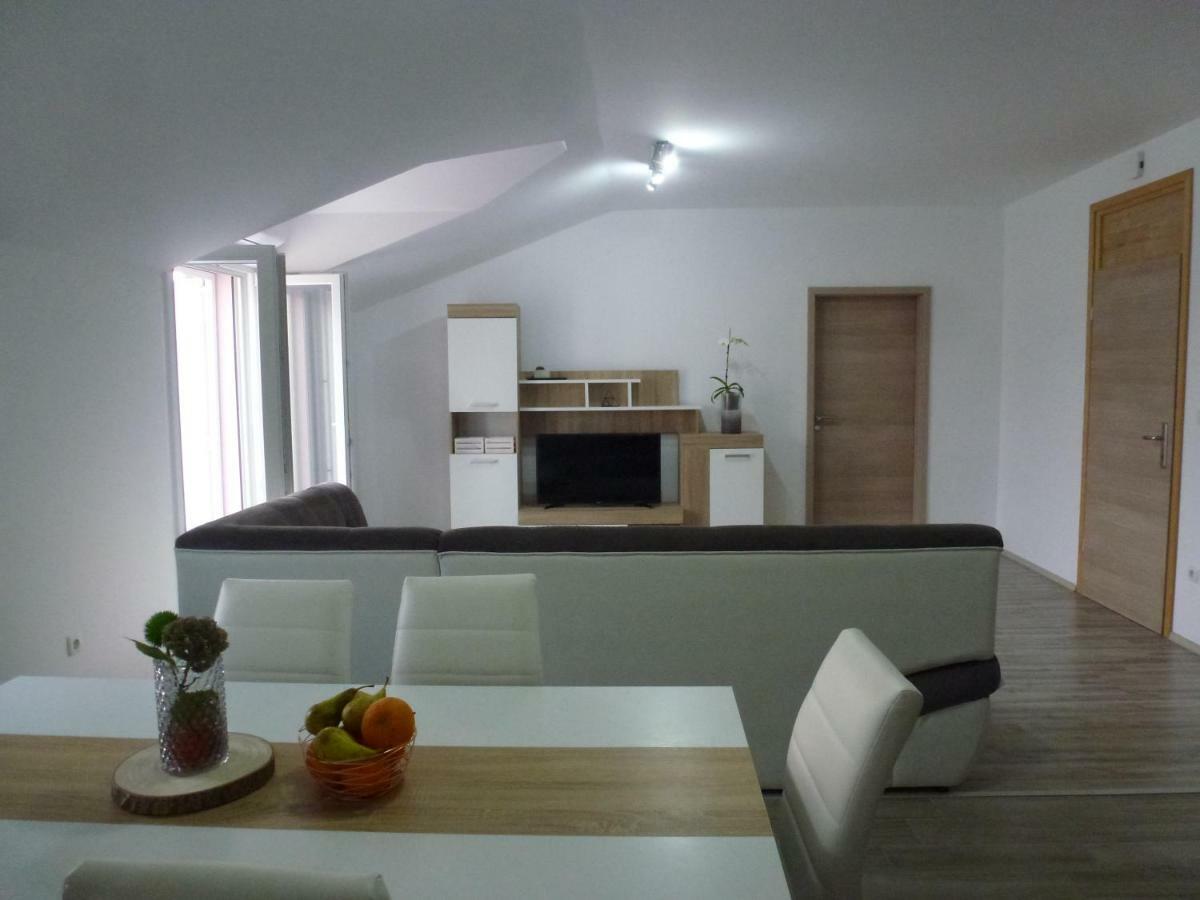 Apartmani Slavica Sibenik Exterior photo
