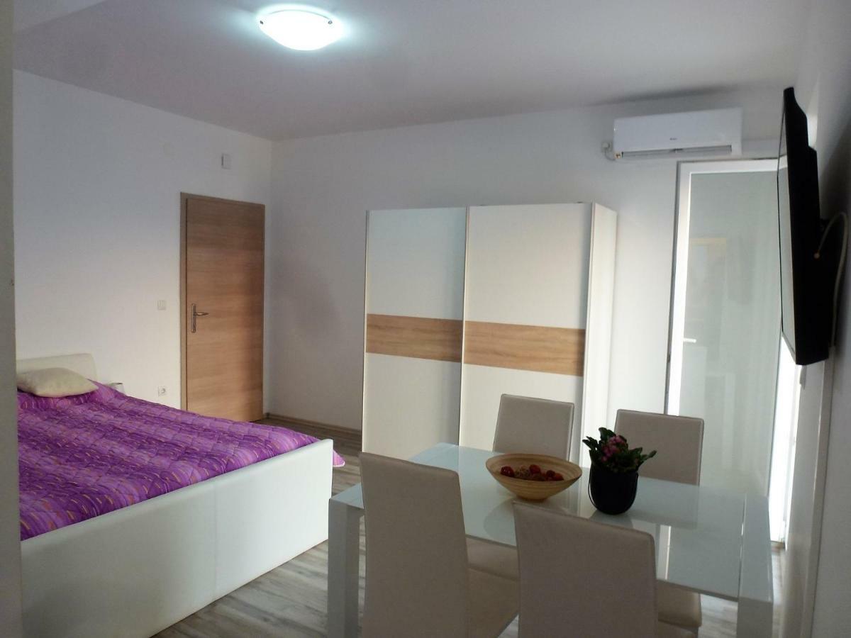 Apartmani Slavica Sibenik Exterior photo