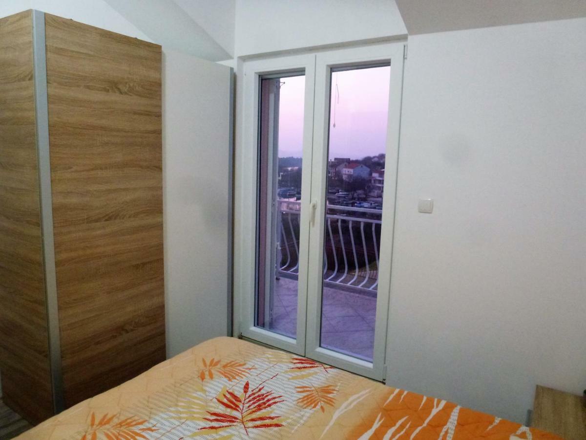 Apartmani Slavica Sibenik Exterior photo